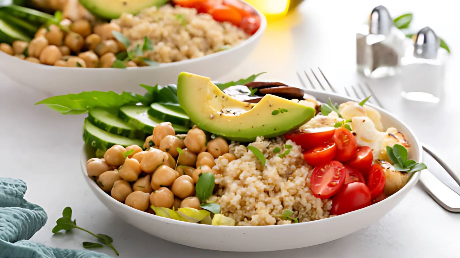 Collagen-Boosted Quinoa Power Bowl